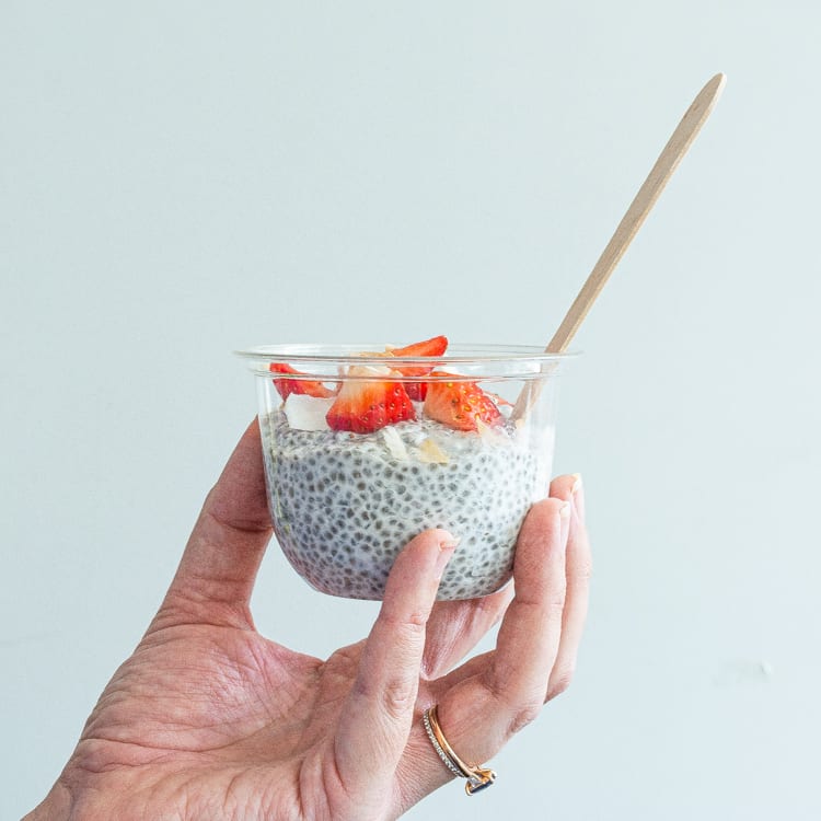 Coconut Chia & Strawberry Tub