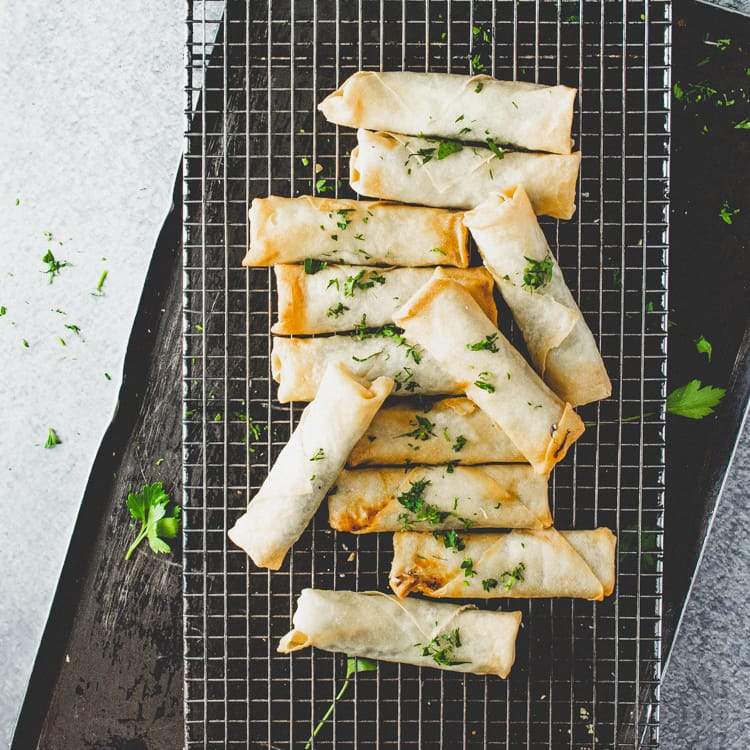 Mini Spring Roll Box