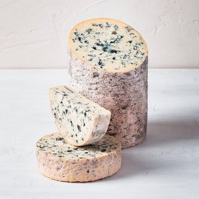 Les Fromagers Cantaliens Fourme d'Ambert AOP 300g